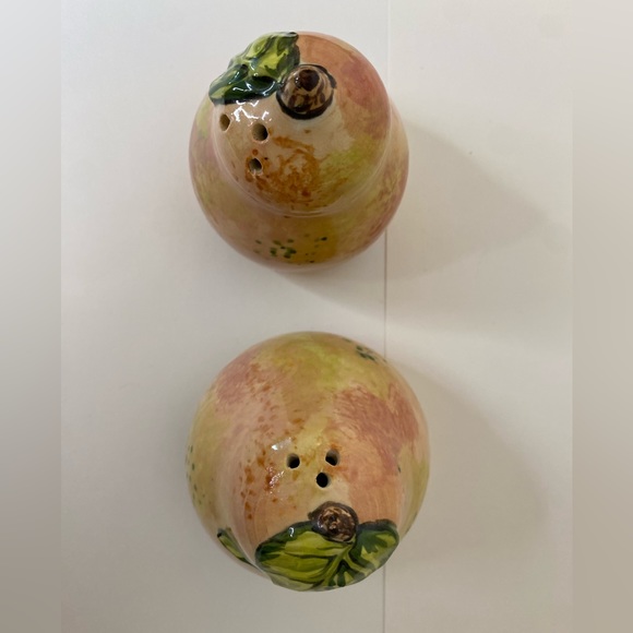 Pottery Salt and Pepper Shakers Pear Shaped Hand Painted by artist Seagrove NC - Picture 8 of 8